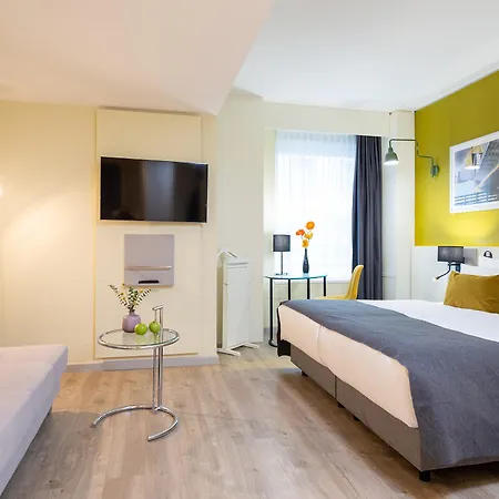 Otel Leonardo Mitte 4*