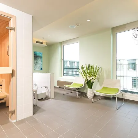 Leonardo Mitte Ξενοδοχείο 4*