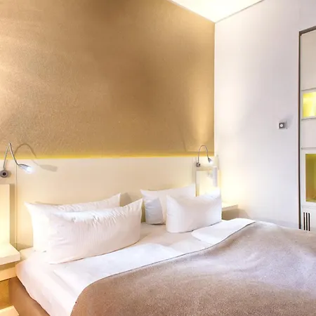 Ξενοδοχείο Leonardo Mitte 4*