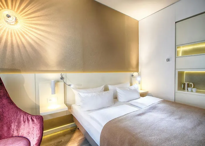 Leonardo Mitte 4* Berlín